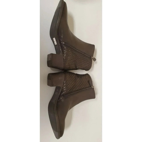 Gidigio Black Leather Reptile Design Bootie/Ankle - Picture 10 of 12